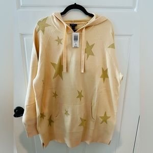 Torrid NWT Raglan sweater hoodie w/pocket and shimmer stars - size 2 (18-20)